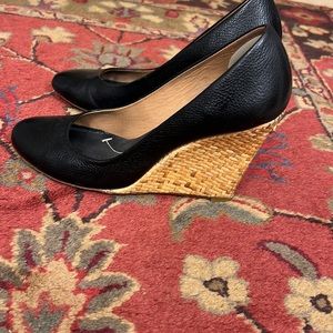 BCBG MaxAzria wedges, size 7.